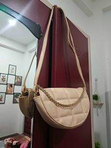 Nude Shoulder Beg Like Cute