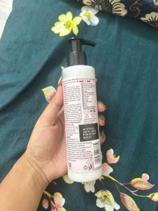 Beauty &amp; Planet Leave-In Conditioner