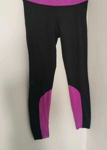 Under Armour gym tight