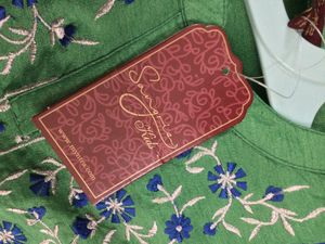 Beautiful Embroidered Kurta ✨🧚🏻‍♀️💚🫠