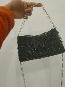 Chic Very Beautiful Black glass bead Gold Chain 👝