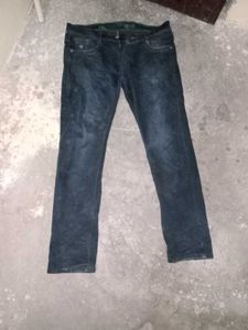 Light Wash Skinny Jeans