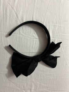 Black Bow Hairband