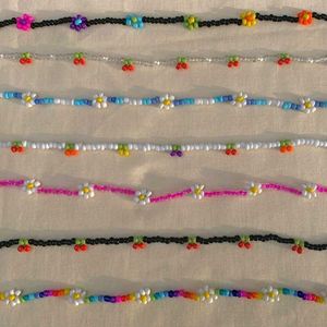 Flower Beaded Bracelet