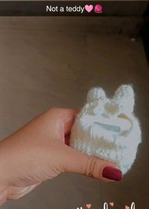 EARPODS HOLDER