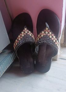 Black Slipper