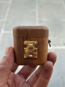 AIR POD CASE