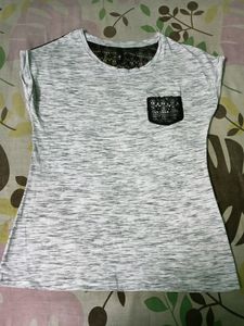 Max Women Wear T-shirt