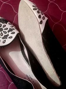 Floral Black Ballerinas