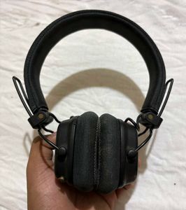 Original Marshall Major 3 Bluetooth Headphones.