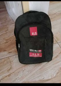 4 Bra, Kurta Set,Sandal,Backpack,Tiffin Box,Bottle