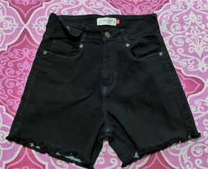 Miss Chase Women Black Shorts