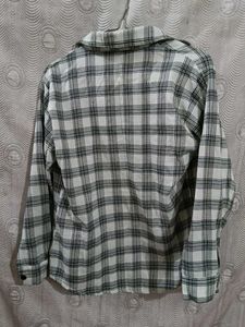 Pretty Fashionable Women Shirts