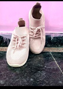 Sports Shoes