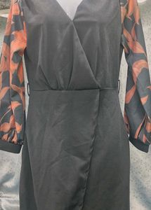 Elegant Black Sheath Dress