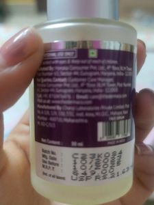 Derma co Vit c Serum