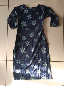 Navy Blue  Flower  Printed  Crepe Kurti