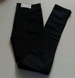 Black Jeans For Girls