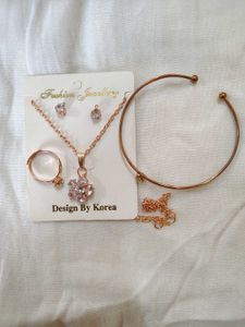Necklace &amp; Earring Set