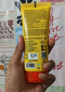 WOW Brightening Face Wash