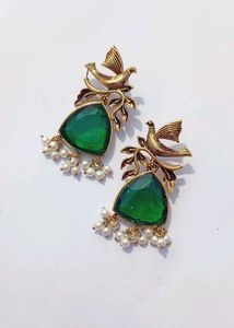 SALE 🆕🎅💜Bird & Gemstone Drop Earrings