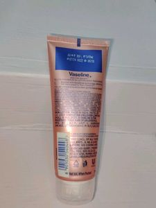 Vaseline Gluta-Hya Lotion