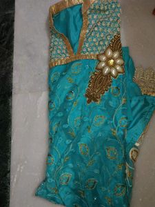 Kurta Churidar Set