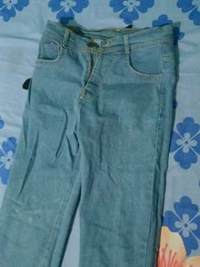 Straight Fit - Women JEANS