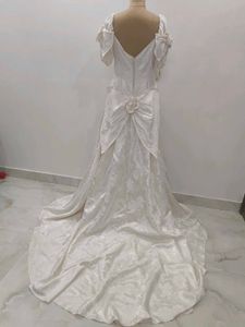Elegant Wedding Gown