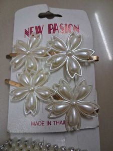 Pearl Flower Hair Clips 2 Pairs IMPORTED