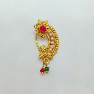Combo Of Mor Earring &amp; Press Nath Set 30rs OFF