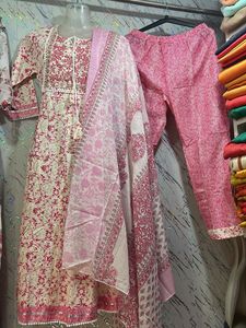 Pink Printed Kurta Set