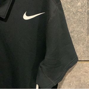 Nike Dri Fit polo T-shirt Size M