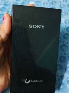 Sony CycleEnergy Charger Power Bank