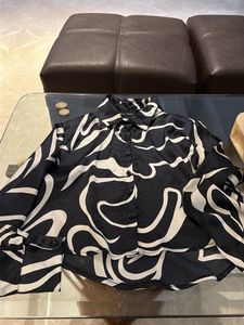 Stylish Patterned Top