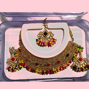 Elegant Ethnic Jewelry Set
