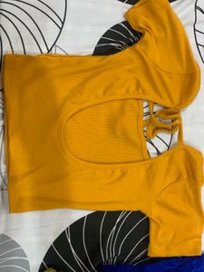 Ribbed Tie-Back Crop Top