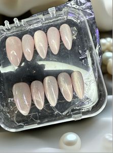Press-On Nail Set