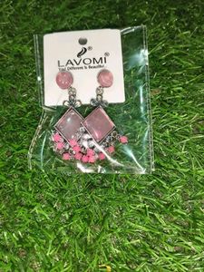Lavomi Earrings