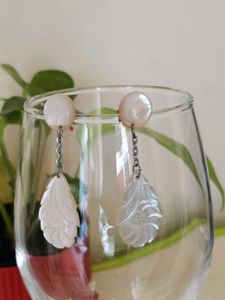 Elegant Vintage Mother of Pearl Earrings