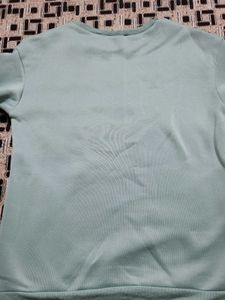 Urbanic Sweatshirt Women