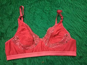 Red Hot Bra Simple 34.C
