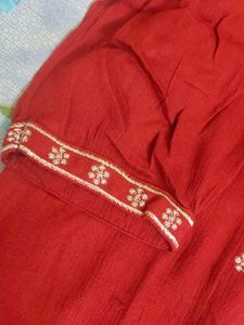 Elegant Red Embroidered Kurta With Dupatta