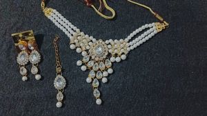 White Jwellery Set
