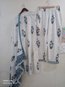 Beautiful and Elegant Kurta Set
