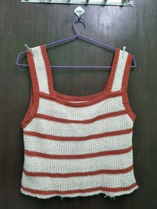 Beige &amp; brown cropped knit top