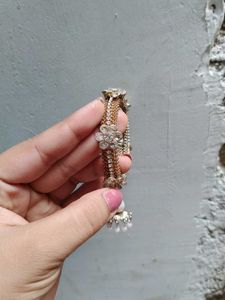 4 Bracelet With 1 Necklace