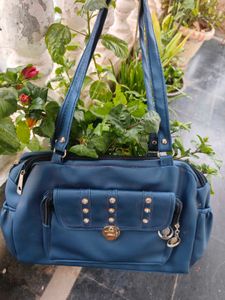 Awesome Navy blue 💙 Hand Bag