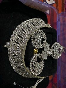 Sparkling Silver Choker with mang Tika