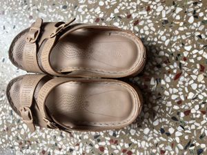 Comfortable Beige Sandals